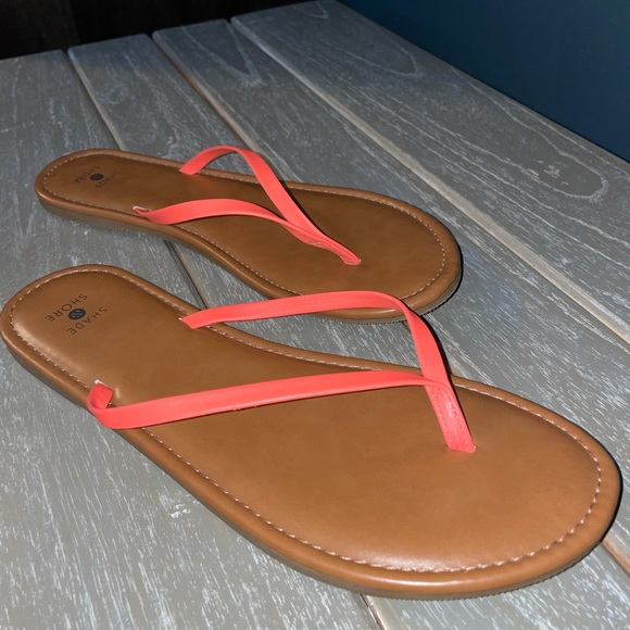 Women’s flip flops - Picture 2 of 4